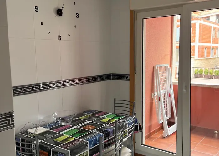 Apto En Urbanizacion Isla De Ons Con Garaje, Piscina Y Vistas Al Mar Апартаменты