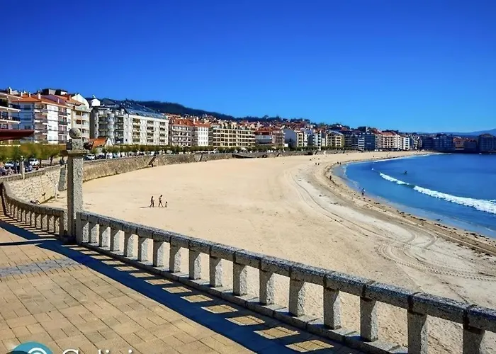 Apto En Urbanizacion Isla De Ons Con Garaje, Piscina Y Vistas Al Mar *